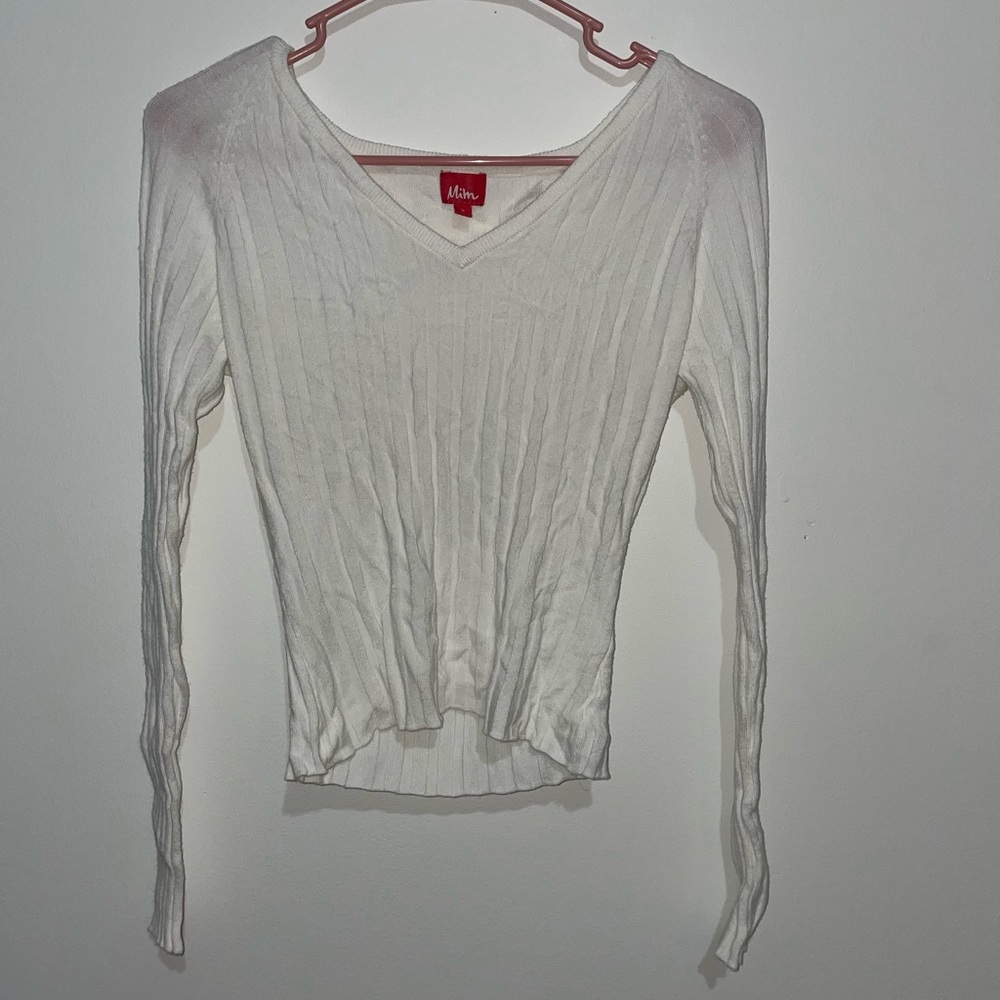 White Long Sleeve V-Neck: 2